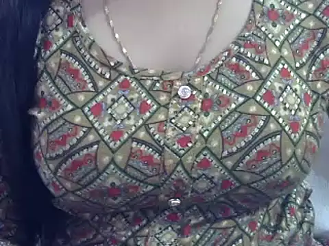 Snapshot of Your_wild_Dia chatting on February 2025 05:16:01 AM Your wild Dia online show from February 2025 05:16:01 AM