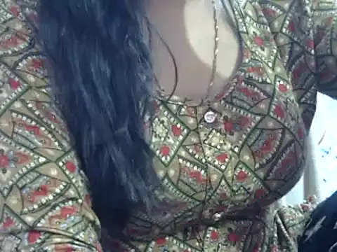 Snapshot of Your_wild_Dia chatting on February 2025 07:12:01 AM Your wild Dia online show from February 2025 07:12:01 AM