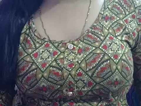 Snapshot of Your_wild_Dia chatting on March 2025 12:02:02 PM Your wild Dia online show from March 2025 12:02:02 PM