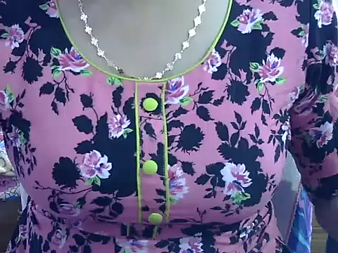 Snapshot of Your_wild_Dia chatting on March 2025 09:28:01 AM Your wild Dia online show from March 2025 09:28:01 AM