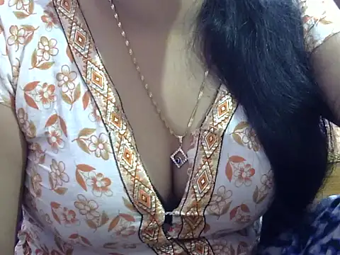 Snapshot of Your_wild_Dia chatting on October 2025 06:43:02 AM Your wild Dia online show from October 2025 06:43:02 AM