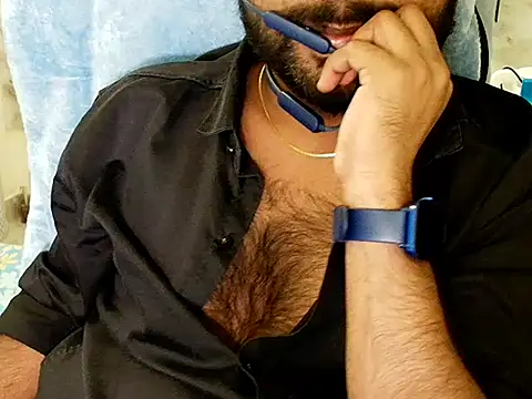 SHENOY3 online show from November 2025 01:44:01 PM