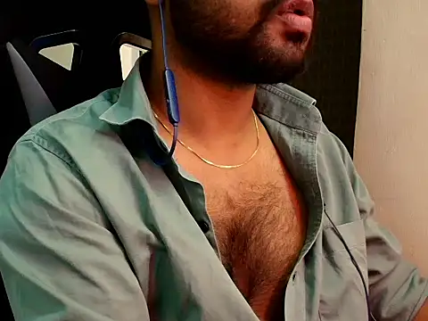 SHENOY3 online show from May 2026 07:11:01 PM