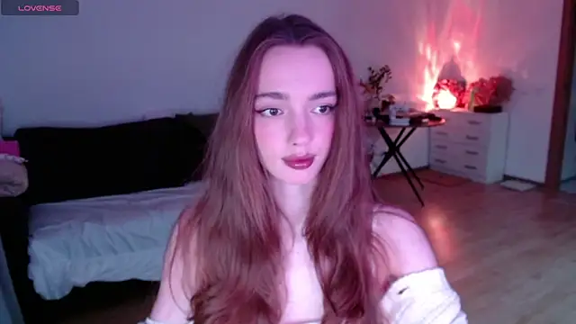 Weeissy online show from December 2024 10:20:01 PM