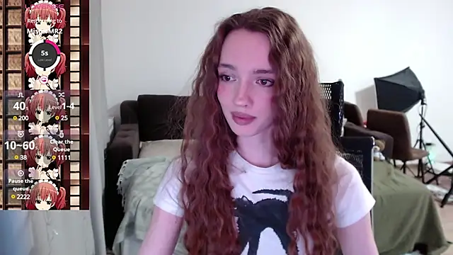 Weeissy online show from March 2025 10:42:01 PM