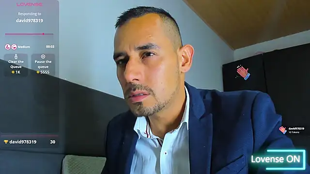 jhonyalzate2 online show from November 2025 01:15:02 AM