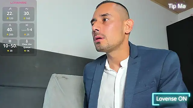 jhonyalzate2 online show from March 2026 03:33:01 AM