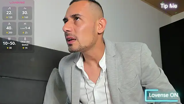 jhonyalzate2 online show from May 2026 01:56:01 AM