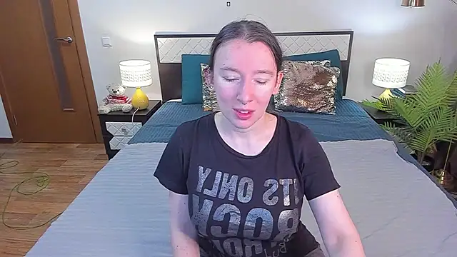 CatherineWalls online show from June 2026 02:23:02 AM