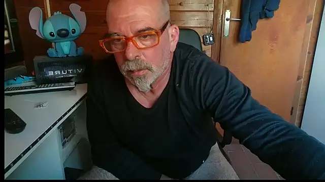 0oscar xxx online show from October 2025 12:56:02 PM