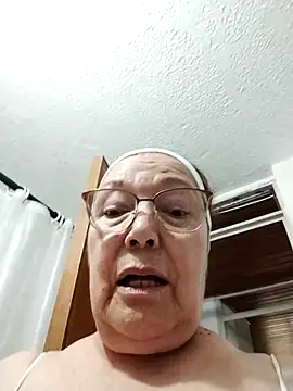 Vicky Rosse online show from May 2026 06:37:01 PM