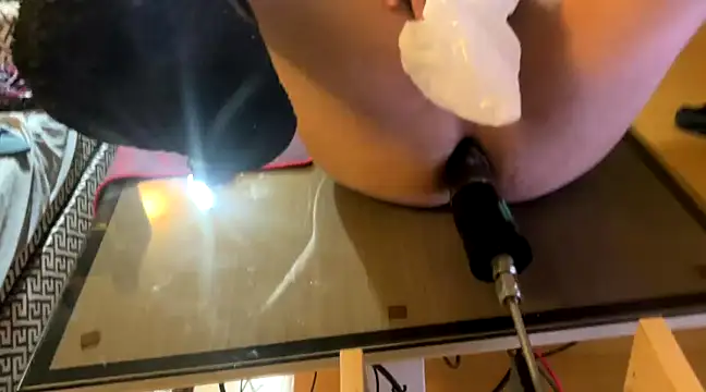 OndruSuk online show from March 2025 11:46:01 PM