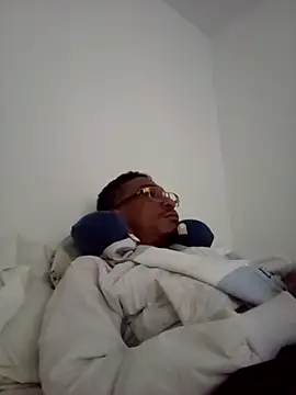 Snapshot of mellow_smoke chatting on January 2026 09:42:01 PM mellow smoke online show from January 2026 09:42:01 PM