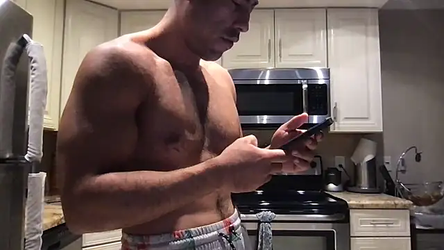 BigGuyMuscle online show from May 2026 05:20:01 PM