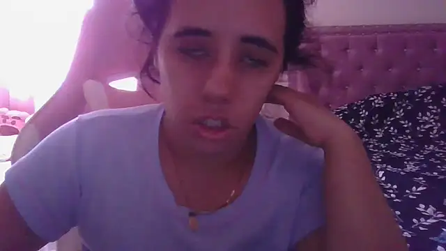 annarose19 online show from December 2024 07:54:02 PM