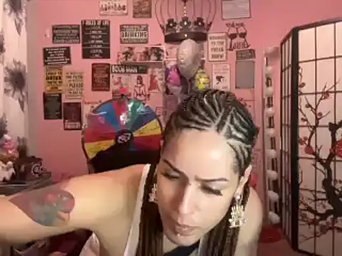 latinacubana online show from January 2025 10:31:01 AM