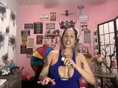 latinacubana online show from January 2025 11:13:02 AM