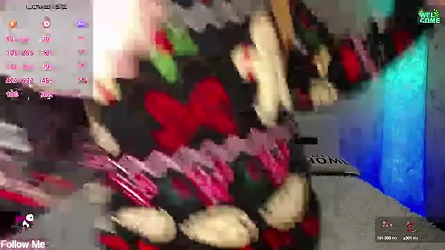 Snapshot of ItsAlisia chatting on February 2025 01:00:02 PM ItsAlisia online show from February 2025 01:00:02 PM