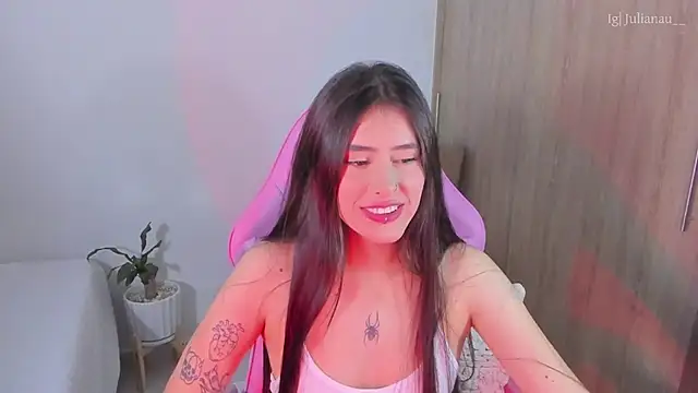 Snapshot of iriswest_ chatting on February 2025 02:29:02 AM iriswest online show from February 2025 02:29:02 AM