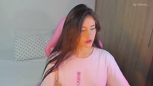 Snapshot of iriswest_ chatting on March 2025 02:41:02 AM iriswest online show from March 2025 02:41:02 AM