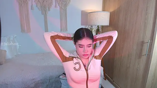 Snapshot of iriswest_ chatting on November 2025 12:31:02 AM iriswest online show from November 2025 12:31:02 AM