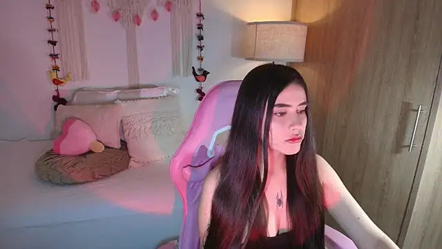 Snapshot of iriswest_ chatting on February 2026 12:07:01 AM iriswest online show from February 2026 12:07:01 AM