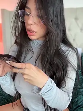 LoveLillyy online show from January 2025 07:32:01 PM