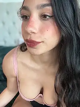 LoveLillyy online show from February 2025 06:59:01 PM