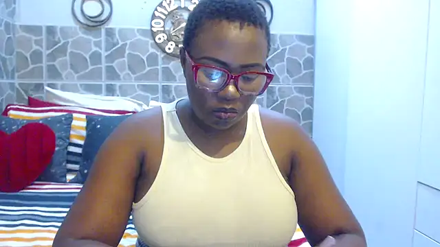 Snapshot of THREEHOLESPLEASURE99 chatting on March 2025 06:12:02 PM THREEHOLESPLEASURE99 online show from March 2025 06:12:02 PM