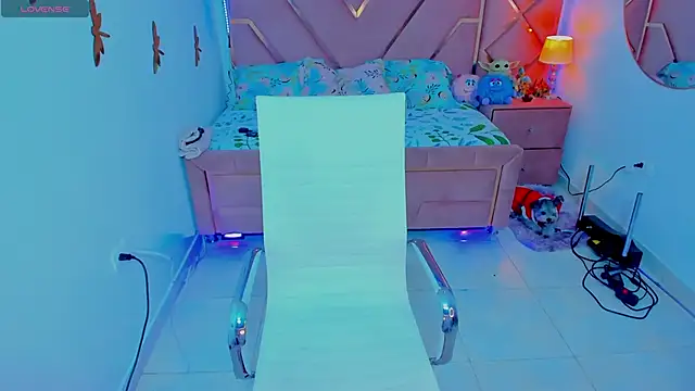 Snapshot of natalia-888 chatting on December 2024 05:23:02 PM natalia-888 online show from December 2024 05:23:02 PM