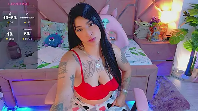 Snapshot of natalia-888 chatting on October 2025 03:12:02 AM natalia-888 online show from October 2025 03:12:02 AM