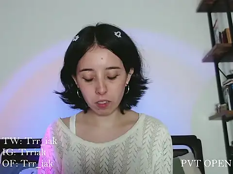 Snapshot of babyluna_8_8 chatting on November 2025 12:32:02 AM babyluna 8 8 online show from November 2025 12:32:02 AM