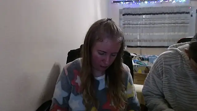 PeterAndJen online show from December 2025 07:32:01 PM