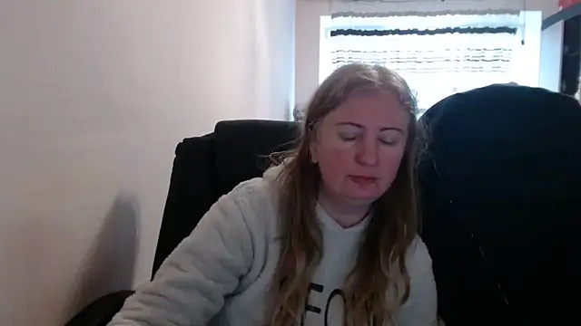 PeterAndJen online show from March 2026 06:19:02 AM