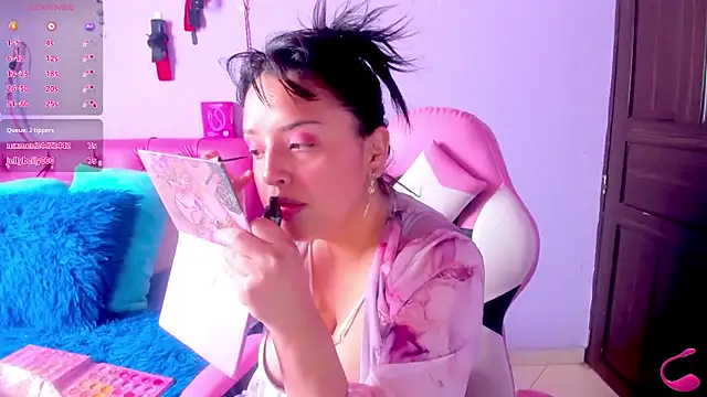 Snapshot of crissn0707 chatting on November 2025 12:16:02 PM crissn0707 online show from November 2025 12:16:02 PM