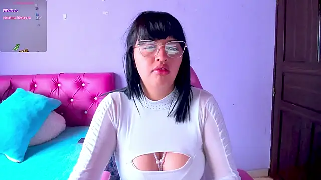 Snapshot of crissn0707 chatting on February 2026 12:21:01 PM crissn0707 online show from February 2026 12:21:01 PM