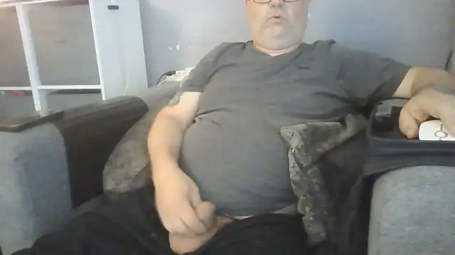 Snapshot of Naturistmale45 chatting on June 2026 08:16:02 AM Naturistmale45 online show from June 2026 08:16:02 AM