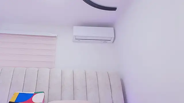 timkerbell  online show from December 2025 07:43:01 PM