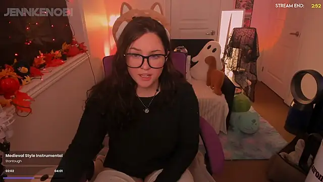 Snapshot of JennKenobi chatting on September 2025 03:16:02 PM JennKenobi online show from September 2025 03:16:02 PM