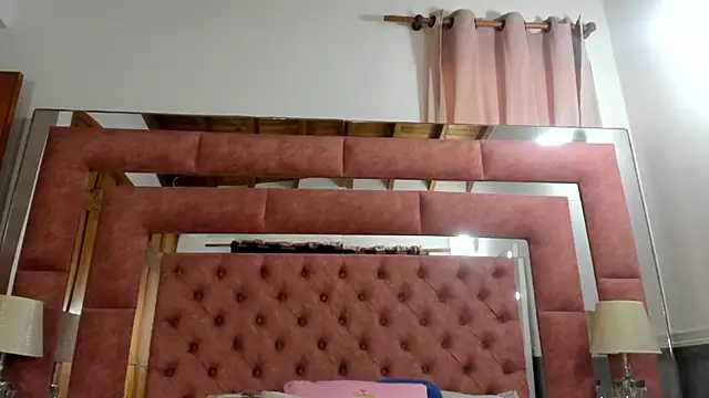 Snapshot of briana_wonder69xxx chatting on October 2025 02:48:01 PM briana wonder69xxx online show from October 2025 02:48:01 PM