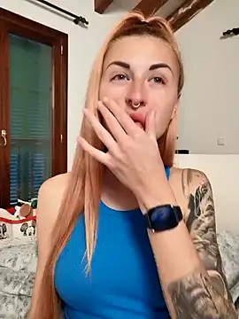 Snapshot of kylie_blck chatting on February 2025 05:25:02 PM kylie blck online show from February 2025 05:25:02 PM