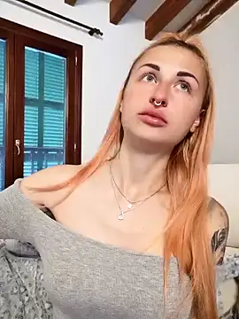 Snapshot of kylie_blck chatting on February 2025 04:10:02 PM kylie blck online show from February 2025 04:10:02 PM