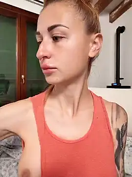 Snapshot of kylie_blck chatting on February 2025 04:09:02 AM kylie blck online show from February 2025 04:09:02 AM