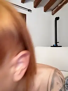 Snapshot of kylie_blck chatting on March 2025 04:17:02 AM kylie blck online show from March 2025 04:17:02 AM