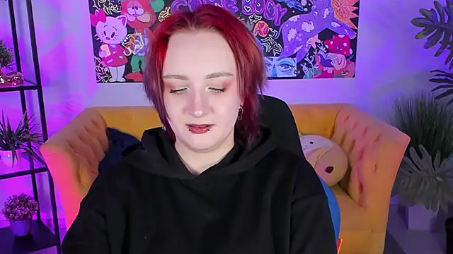 Snapshot of AsheLucker chatting on December 2024 08:18:01 PM AsheLucker online show from December 2024 08:18:01 PM