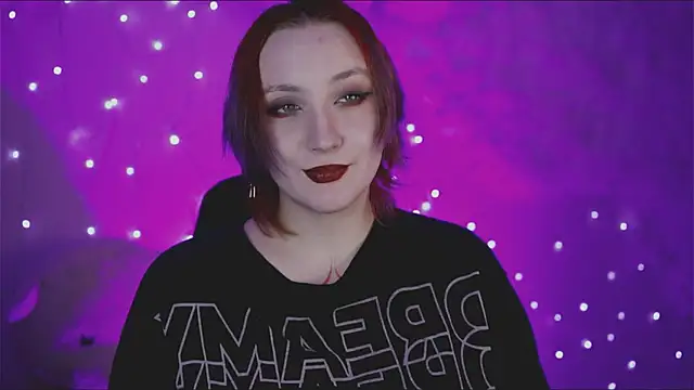 Snapshot of AsheLucker chatting on December 2024 08:32:01 PM AsheLucker online show from December 2024 08:32:01 PM