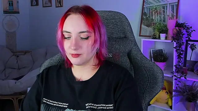 Snapshot of AsheLucker chatting on January 2025 08:09:01 PM AsheLucker online show from January 2025 08:09:01 PM