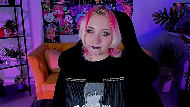 Snapshot of AsheLucker chatting on March 2025 02:25:02 AM AsheLucker online show from March 2025 02:25:02 AM