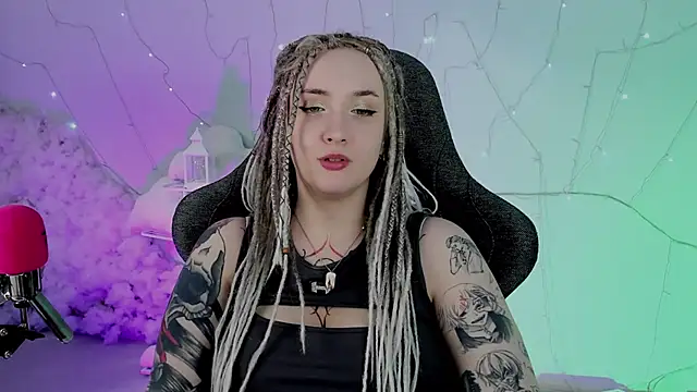 Snapshot of AsheLucker chatting on March 2025 08:40:01 AM AsheLucker online show from March 2025 08:40:01 AM