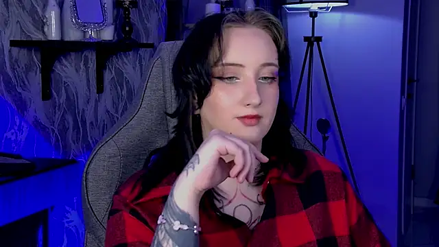 Snapshot of AsheLucker chatting on January 2026 09:53:02 PM AsheLucker online show from January 2026 09:53:02 PM